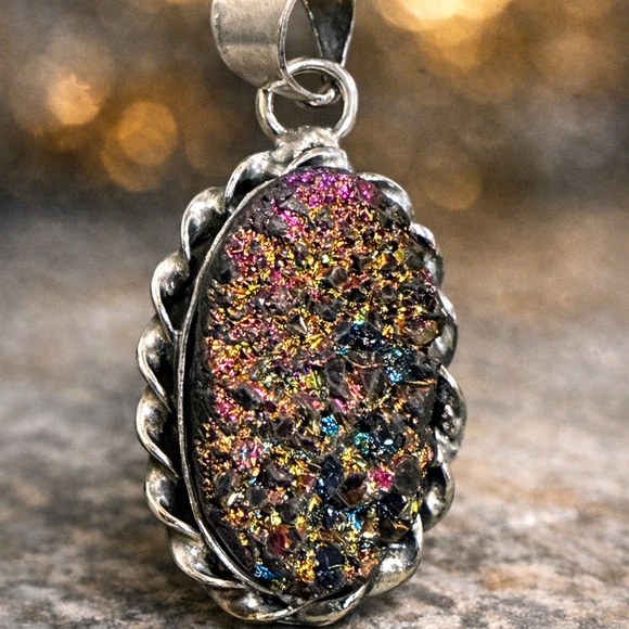 Titanium Rainbow Drusy Pendant Silver Plated Boho Crystal Pendent - Picture 3 of 4